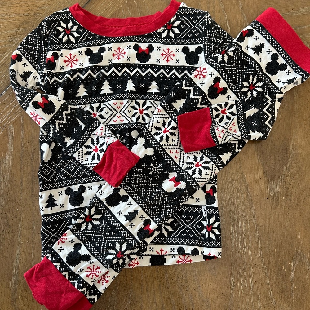 Little Sleepies fair isle Mickey Disney Black and Red Kids Pajama Set